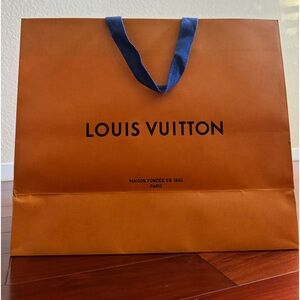 Large Louis Vuitton Paper Bag